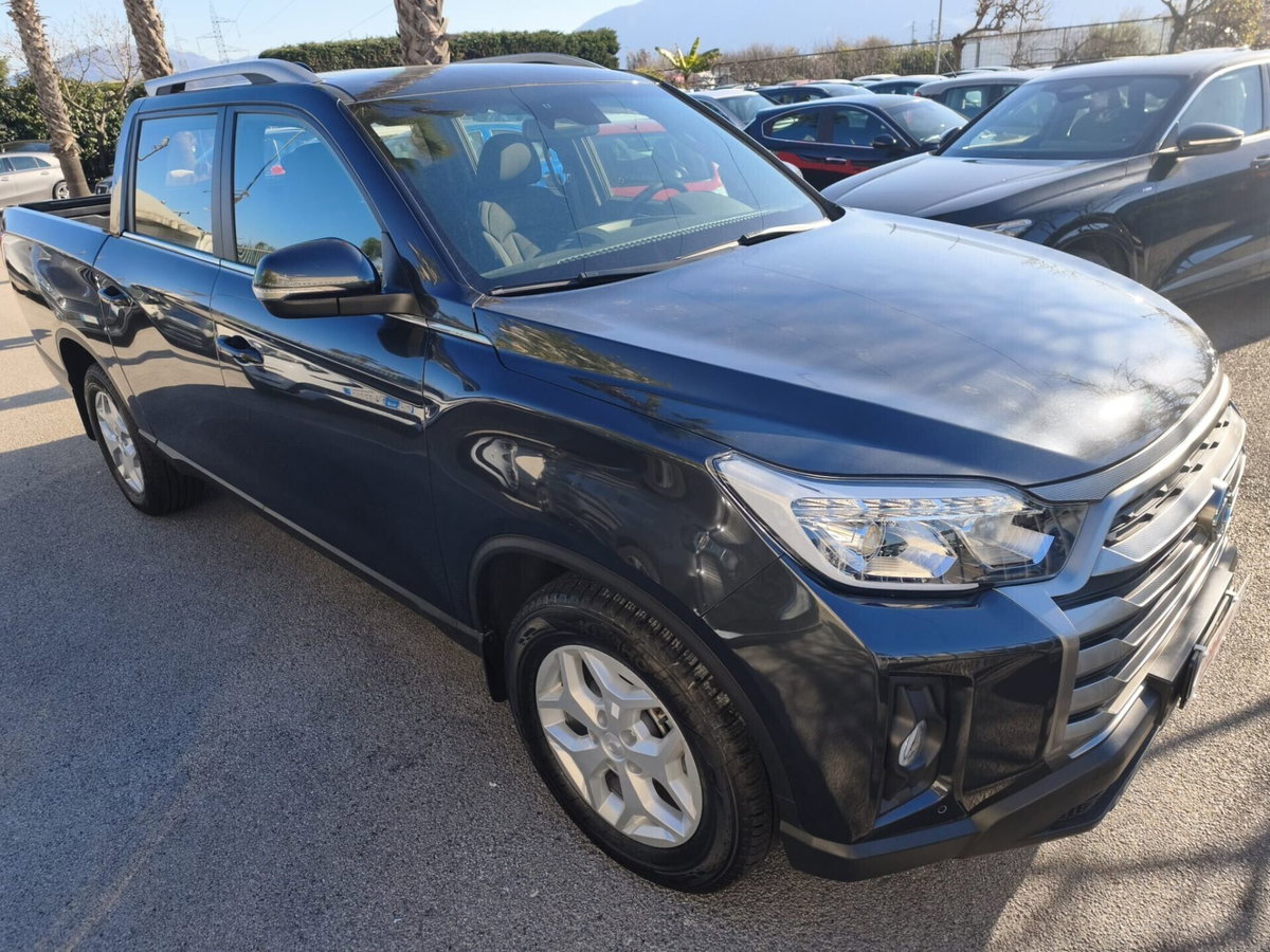 Ssangyong Rexton 2.2 4WD Dream 8 A/T (2)