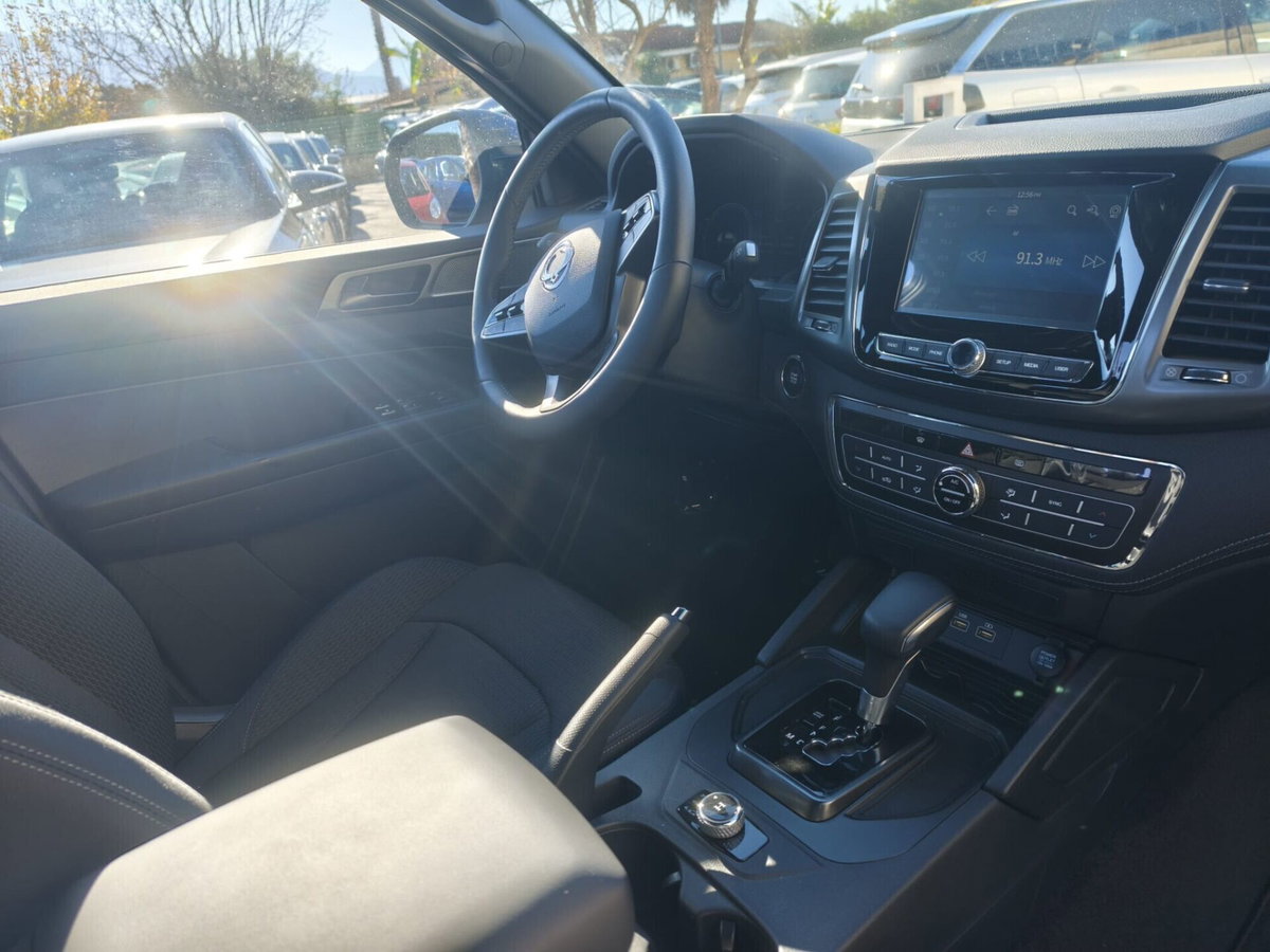 Ssangyong Rexton 2.2 4WD Dream 8 A/T (3)
