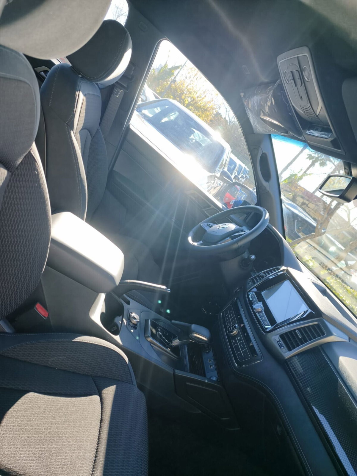 Ssangyong Rexton 2.2 4WD Dream 8 A/T (4)