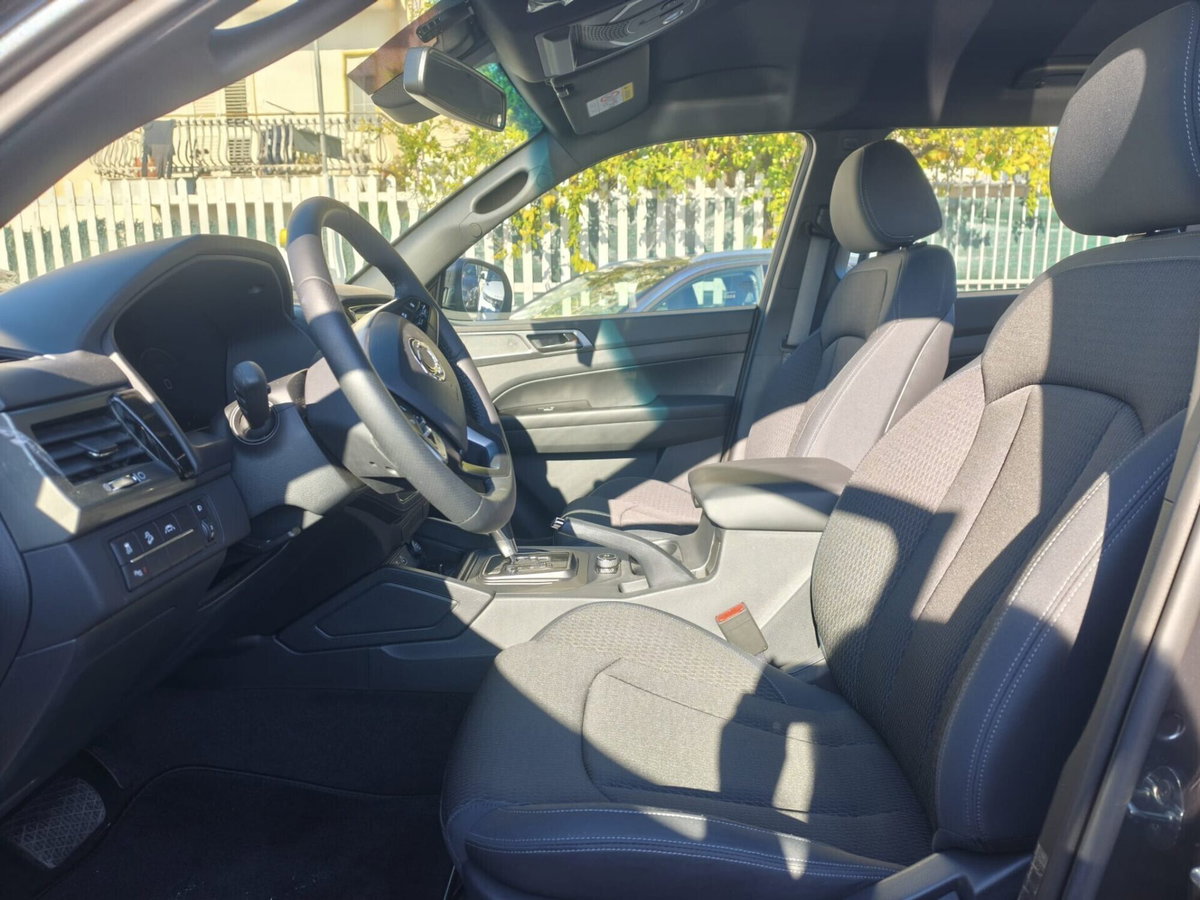 Ssangyong Rexton 2.2 4WD Dream 8 A/T (7)