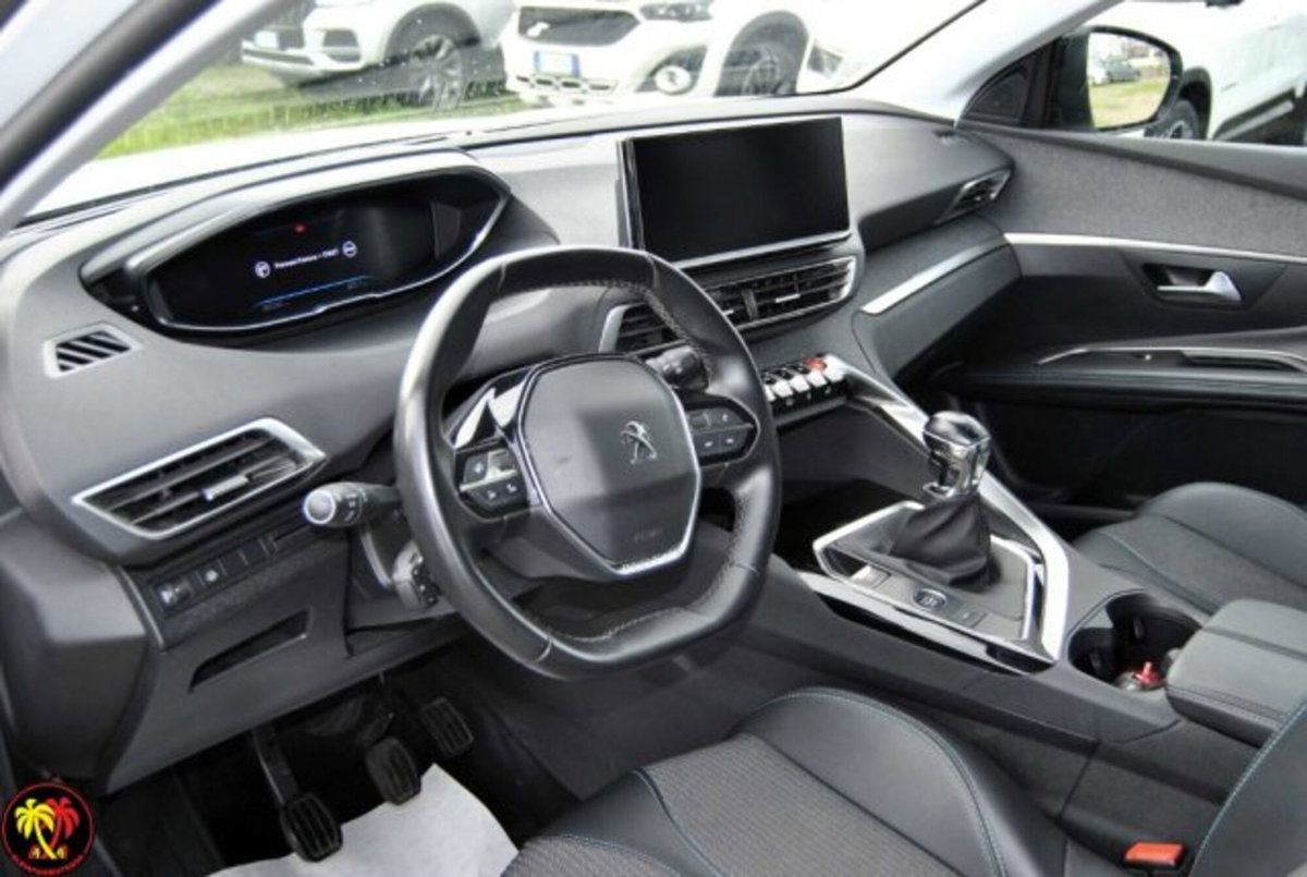 Peugeot 3008 BlueHDi 130 S&S Allure (14)