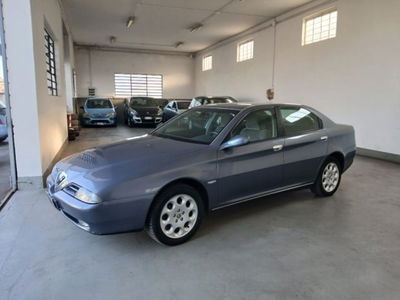 Alfa Romeo 166 2.0i 16V Twin Spark cat Progression usata