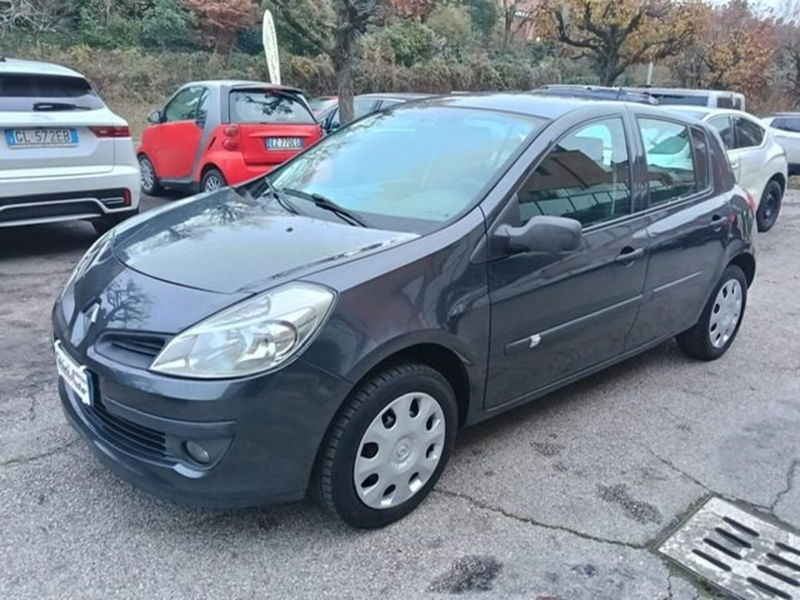Renault Clio 1.2 16V 5 porte Dynamique
