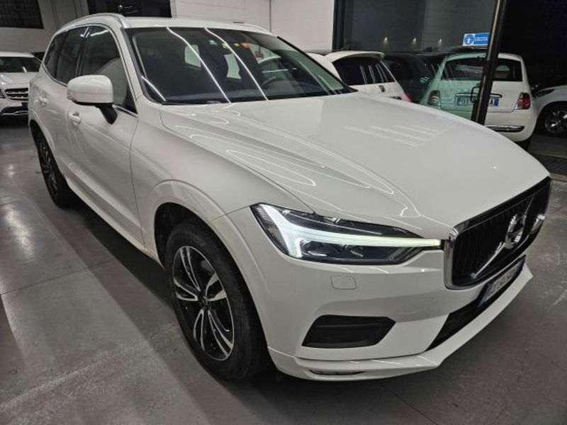 Volvo XC60 B4 (d) AWD Geartronic Momentum Pro