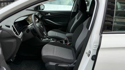 Opel Grandland 1.5 diesel Ecotec aut. (14)