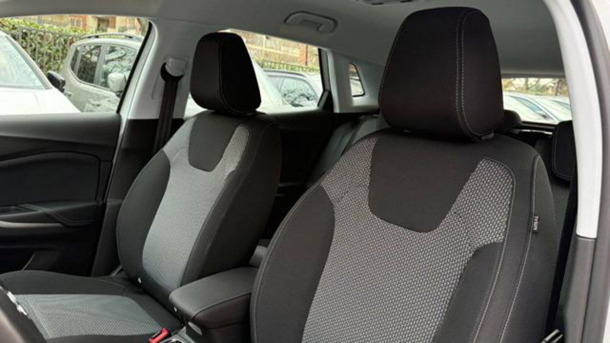Opel Grandland 1.5 diesel Ecotec aut. (19)