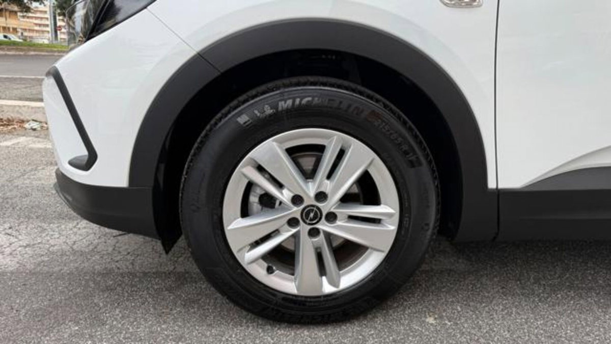 Opel Grandland 1.5 diesel Ecotec aut. (6)