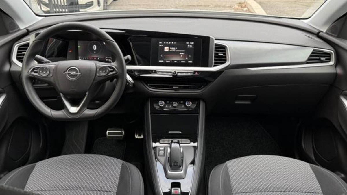 Opel Grandland 1.5 diesel Ecotec aut. (7)