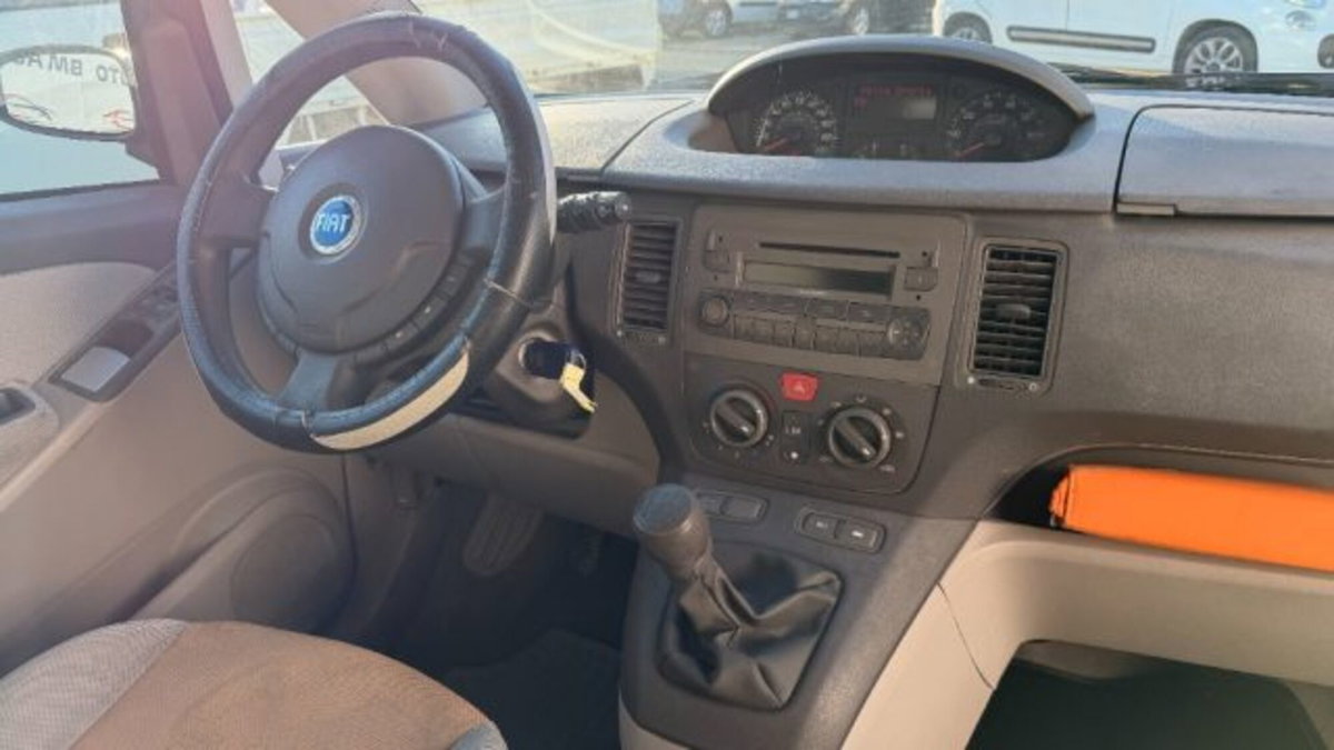 Fiat Idea 1.3 Multijet 16V Emotion (6)