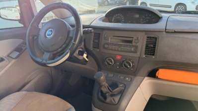 Fiat Idea 1.3 Multijet 16V Emotion (6)