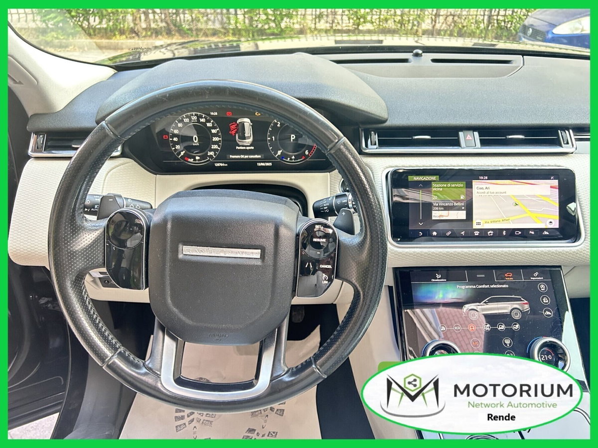 Land Rover Range Rover Velar 2.0D I4 240 CV (9)