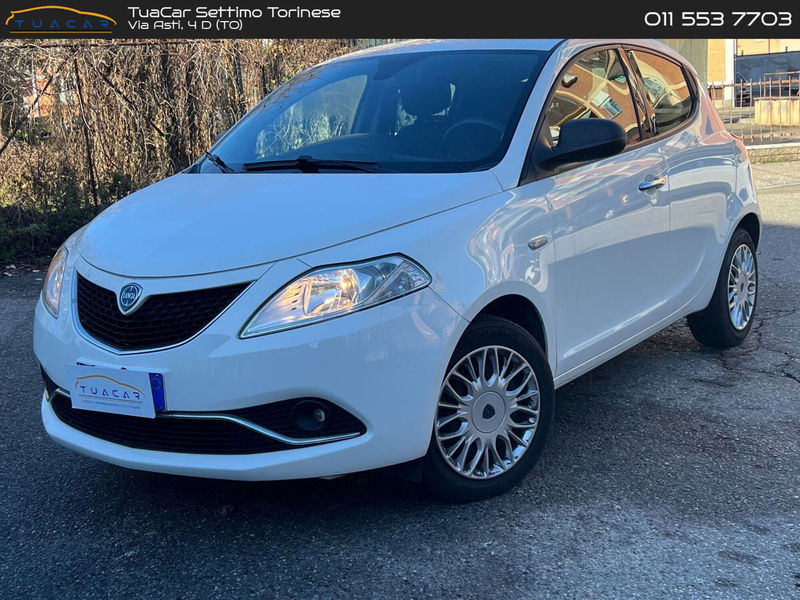 Lancia Ypsilon 1.2 69 CV 5 porte Silver