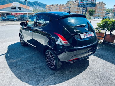 Lancia Ypsilon 1.0 FireFly 5 porte S&S Hybrid Gold Plus (15)