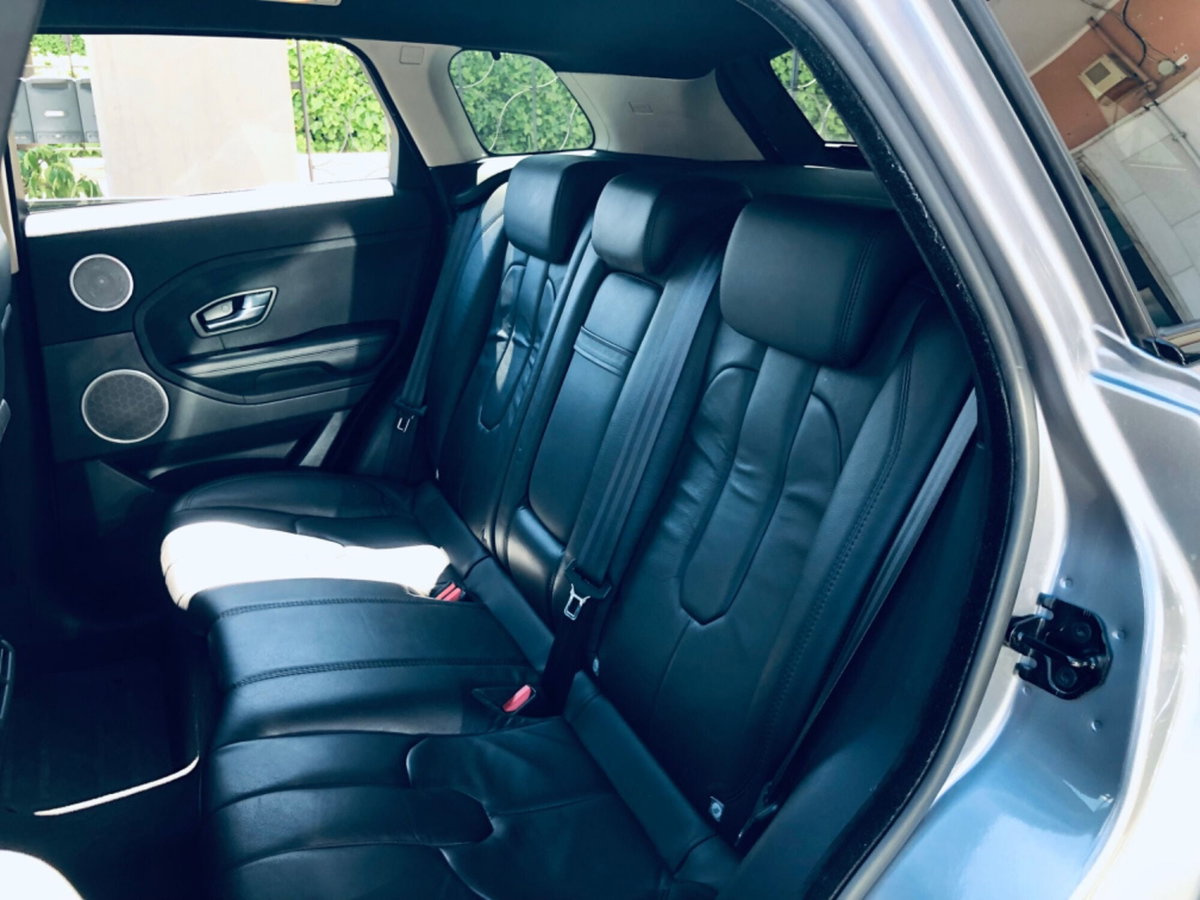 Land Rover Range Rover Evoque 2.2 Sd4 5p. Prestige (10)