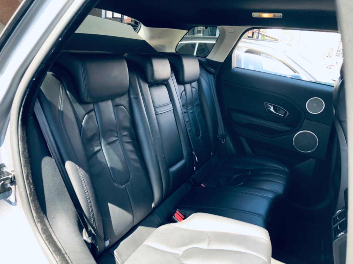 Land Rover Range Rover Evoque 2.2 Sd4 5p. Prestige (16)