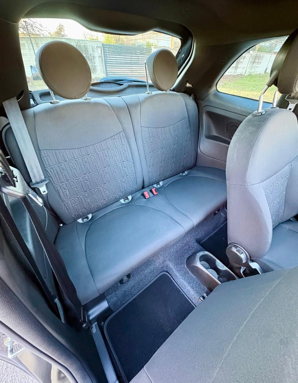 Fiat 500 1.0 Hybrid Dolcevita (10)
