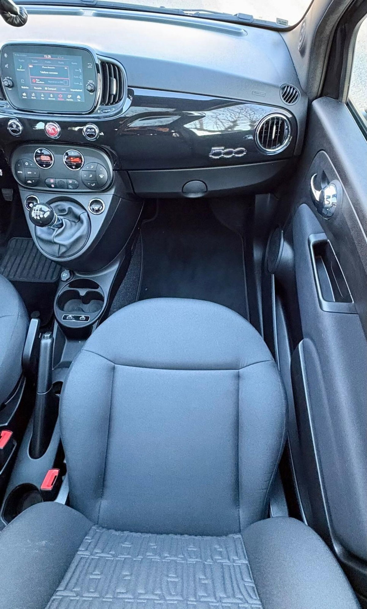 Fiat 500 1.0 Hybrid Dolcevita (15)