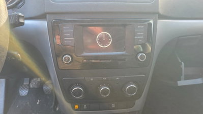 Skoda Yeti 2.0 TDI CR 110CV Easy (9)