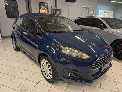 Ford Fiesta 1.4 5 porte Bz.- GPL Black & White Edition usata