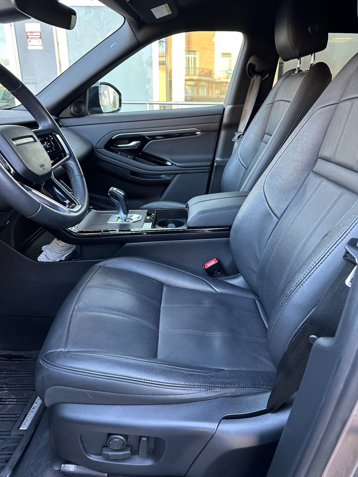 Land Rover Range Rover Evoque 2.0D I4 163CV AWD Auto R-Dynamic HSE (11)