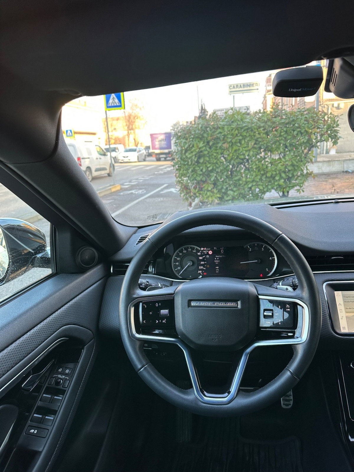 Land Rover Range Rover Evoque 2.0D I4 163CV AWD Auto R-Dynamic HSE (15)