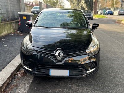Renault Clio 1.2 75CV 5 porte Zen usata