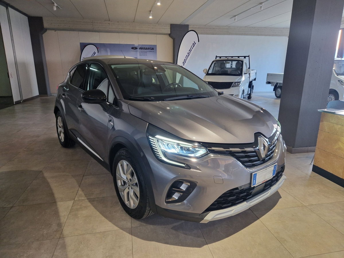 Renault Captur Plug-in Hybrid E-Tech 160 CV Intens (2)