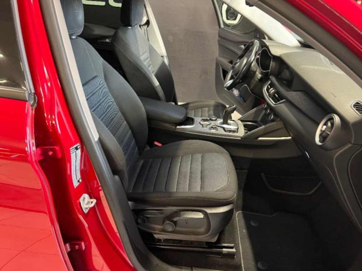 Alfa Romeo Stelvio Stelvio 2.2 Turbodiesel 160 CV AT8 RWD Super Business (8)
