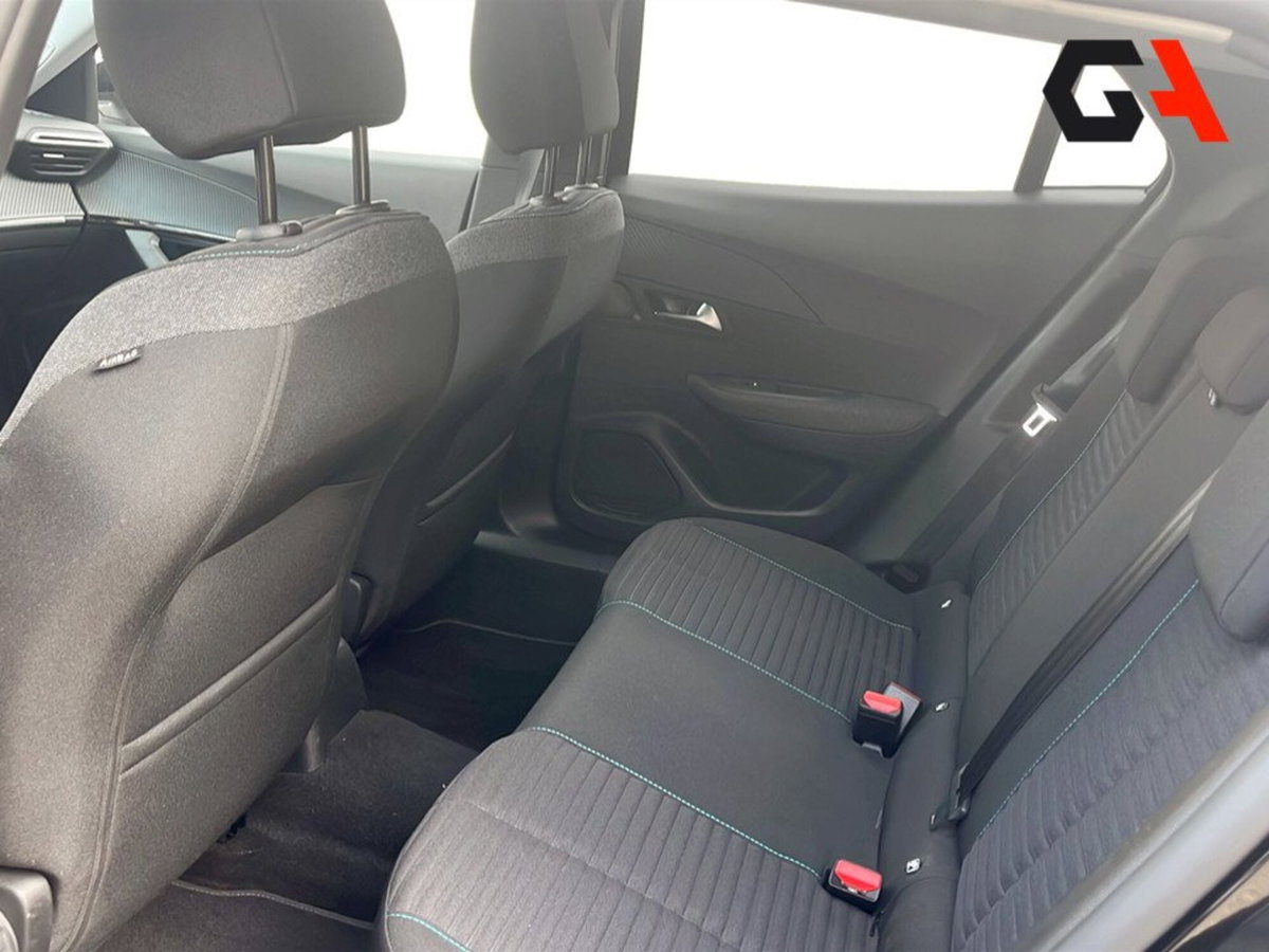 Peugeot 2008 1.2 puretech Style s&s 130cv eat8 (18)