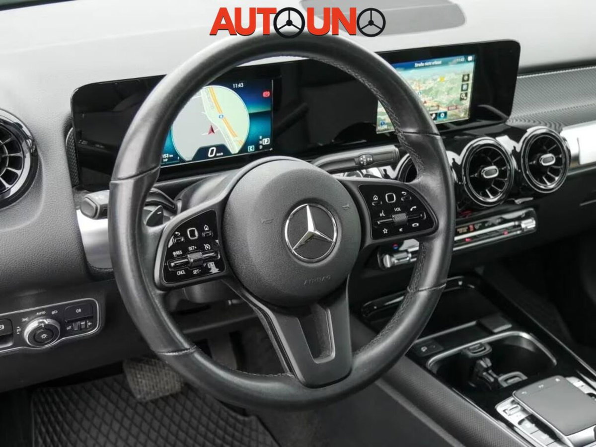Mercedes-Benz GLB 200 Automatic Executive (5)