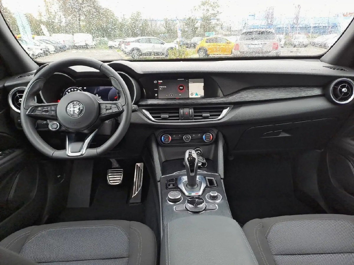 Alfa Romeo Stelvio Stelvio 2.0 Turbo 280 CV AT8 Q4 Veloce (11)