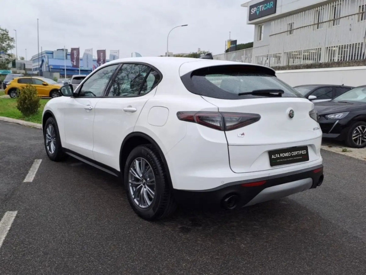 Alfa Romeo Stelvio Stelvio 2.0 Turbo 280 CV AT8 Q4 Veloce (4)