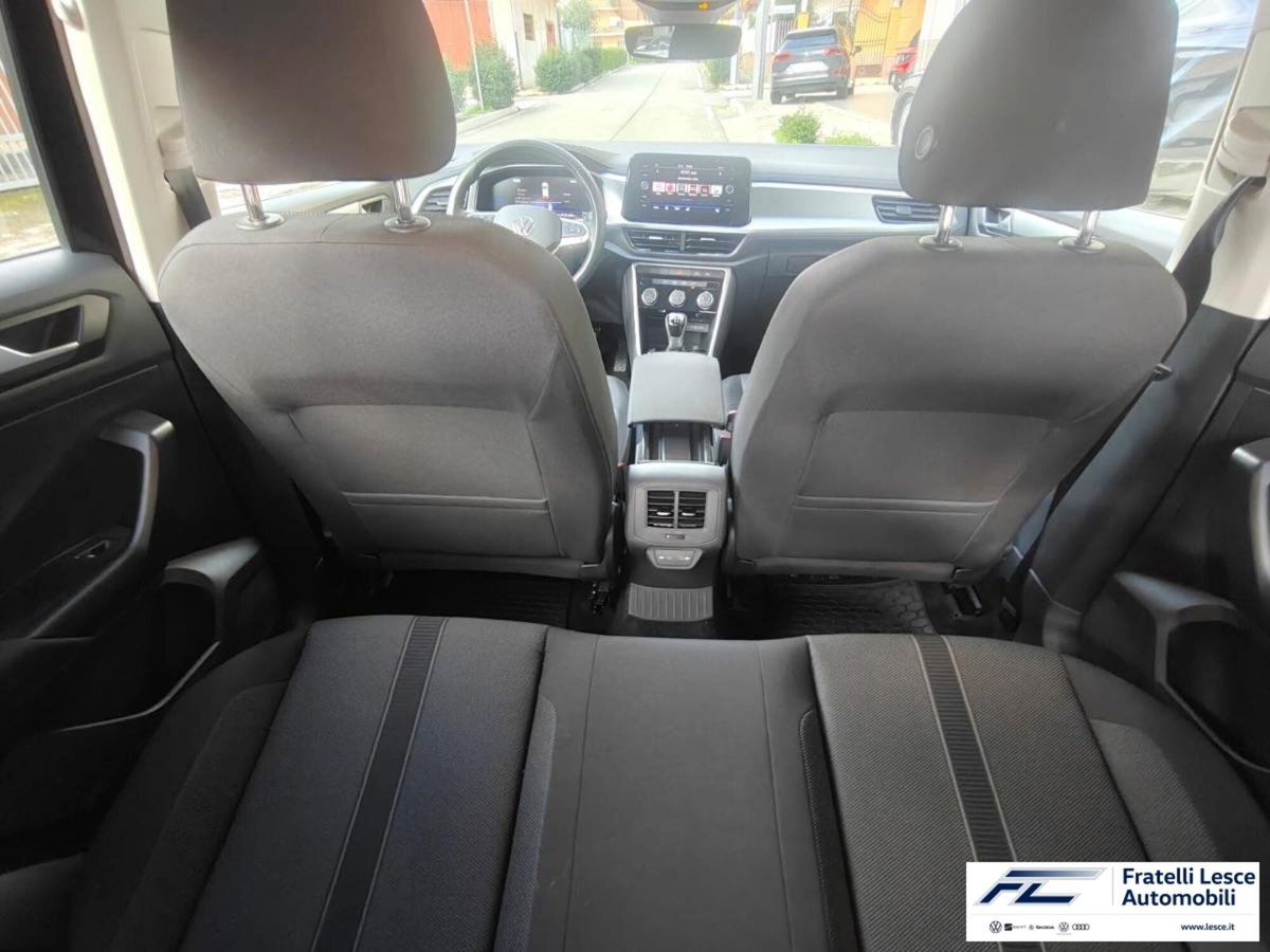 Volkswagen T-Roc 1.0 tsi Edition 115cv (10)