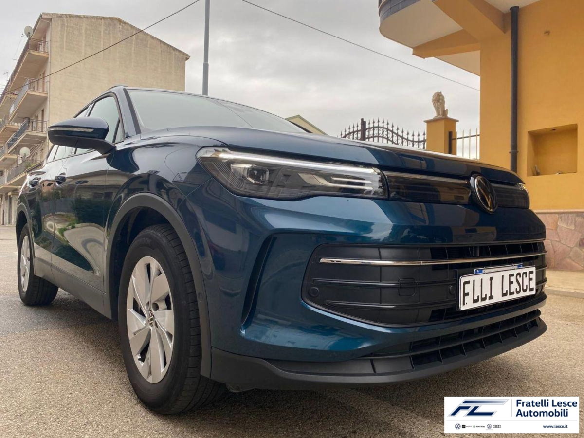 Volkswagen Tiguan 2.0 TDI 150 CV SCR DSG 4MOTION Life (3)