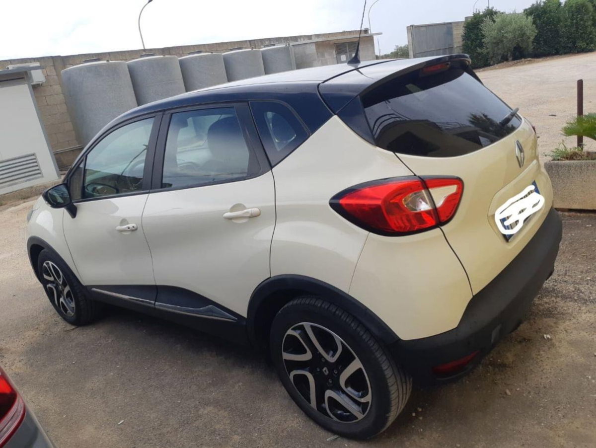 Renault Captur 1.5 dCi 8V 90 CV EDC Start&Stop Iconic (3)