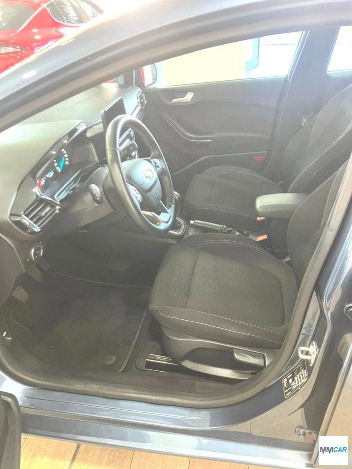 Ford Fiesta 1.1 75 CV 5 porte Titanium (10)
