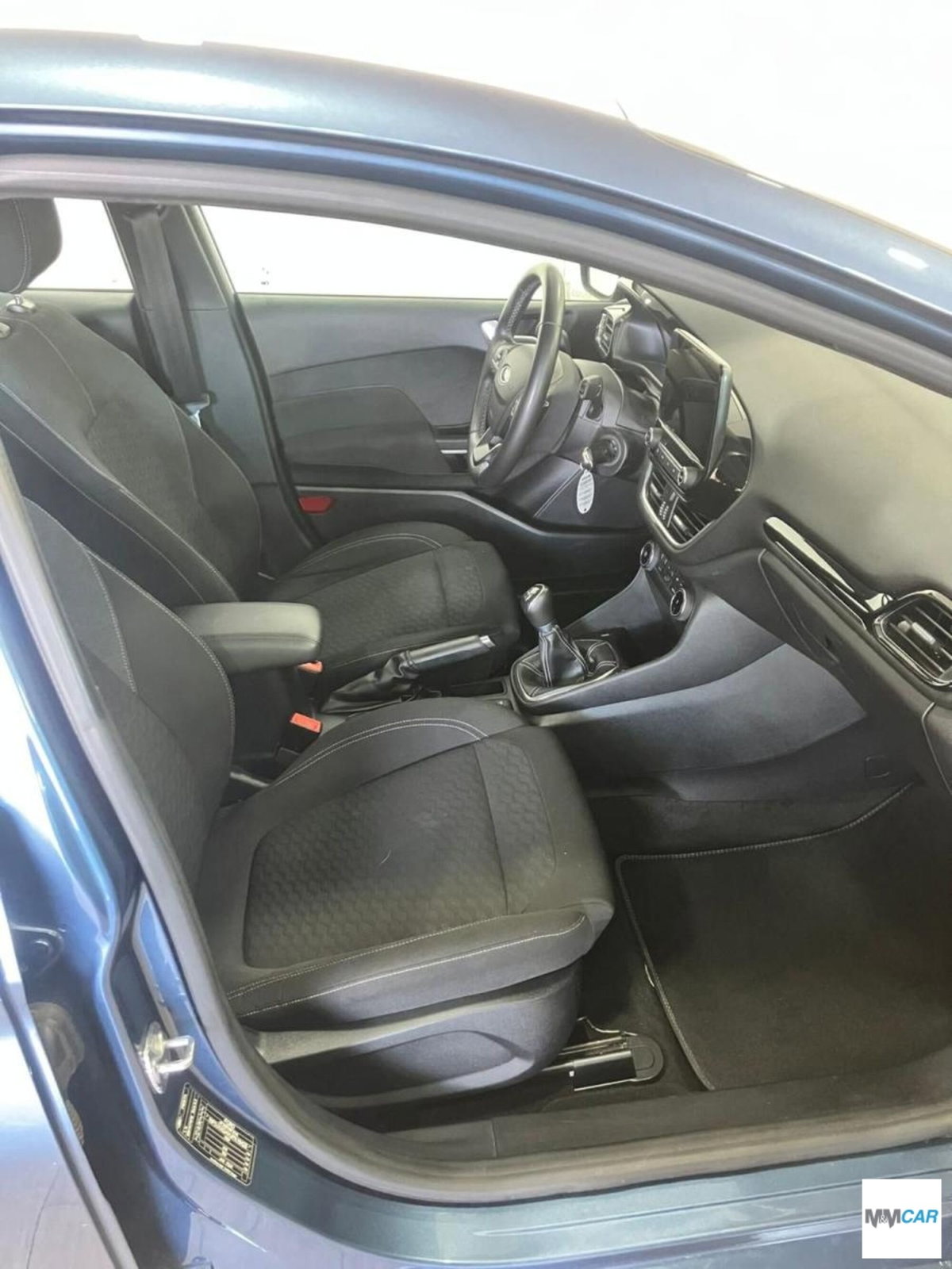 Ford Fiesta 1.1 75 CV 5 porte Titanium (12)