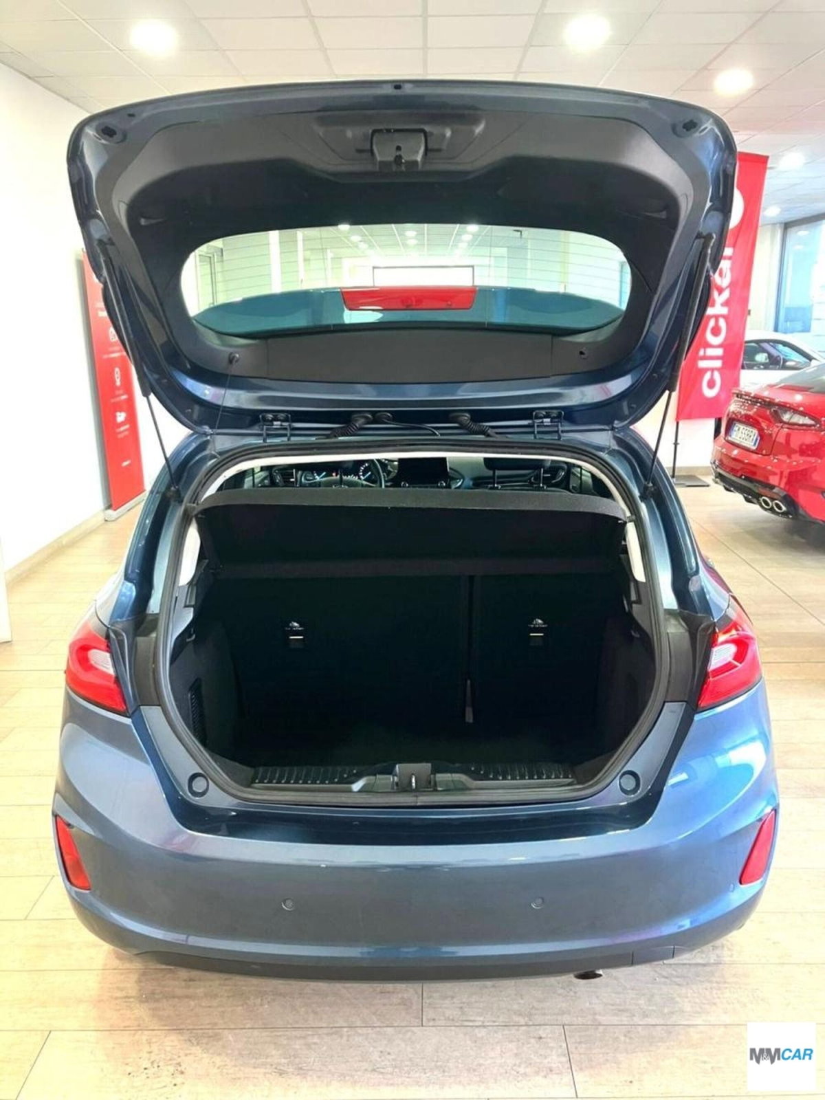 Ford Fiesta 1.1 75 CV 5 porte Titanium (14)