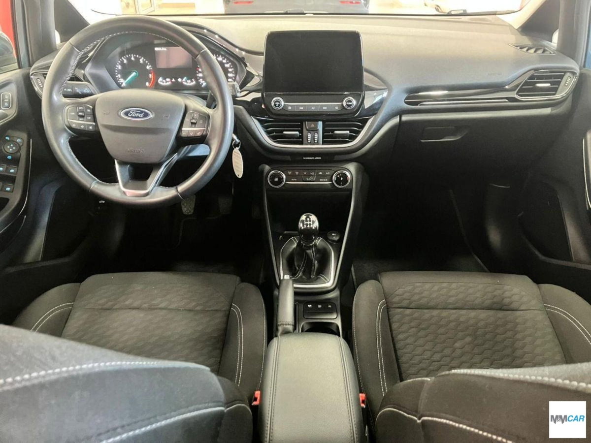 Ford Fiesta 1.1 75 CV 5 porte Titanium (7)