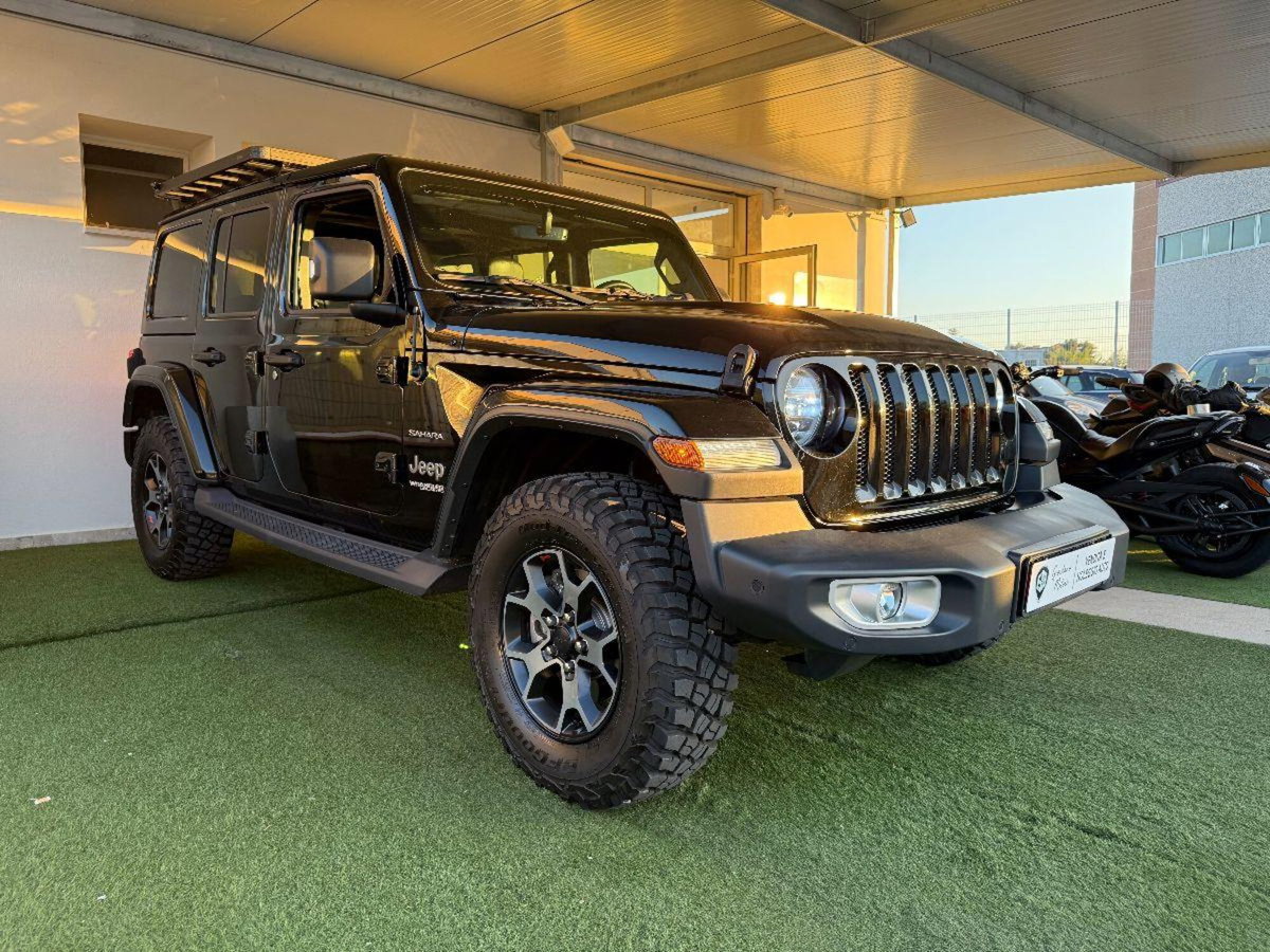 Jeep Wrangler Unlimited 2.2 Mjt II Sahara (3)