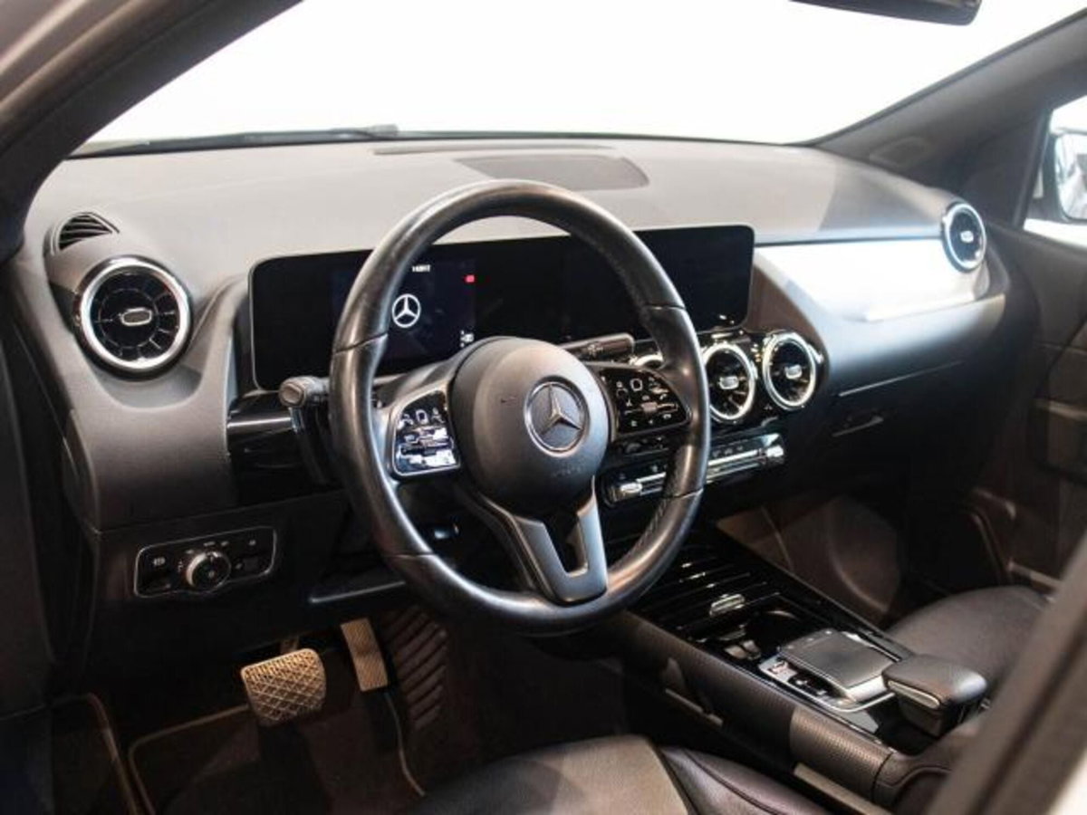 Mercedes-Benz Classe B 180 d Executive (11)
