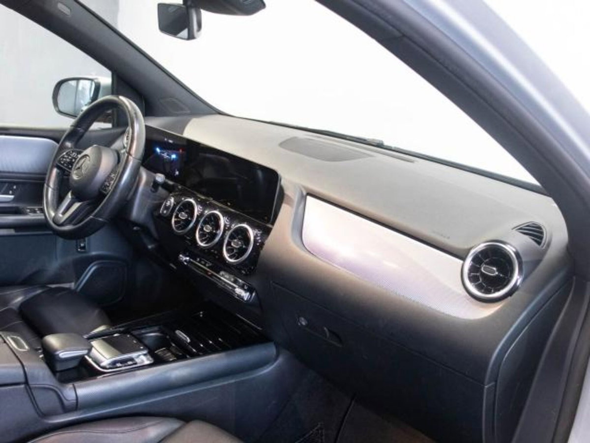 Mercedes-Benz Classe B 180 d Executive (14)