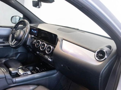 Mercedes-Benz Classe B 180 d Executive (14)