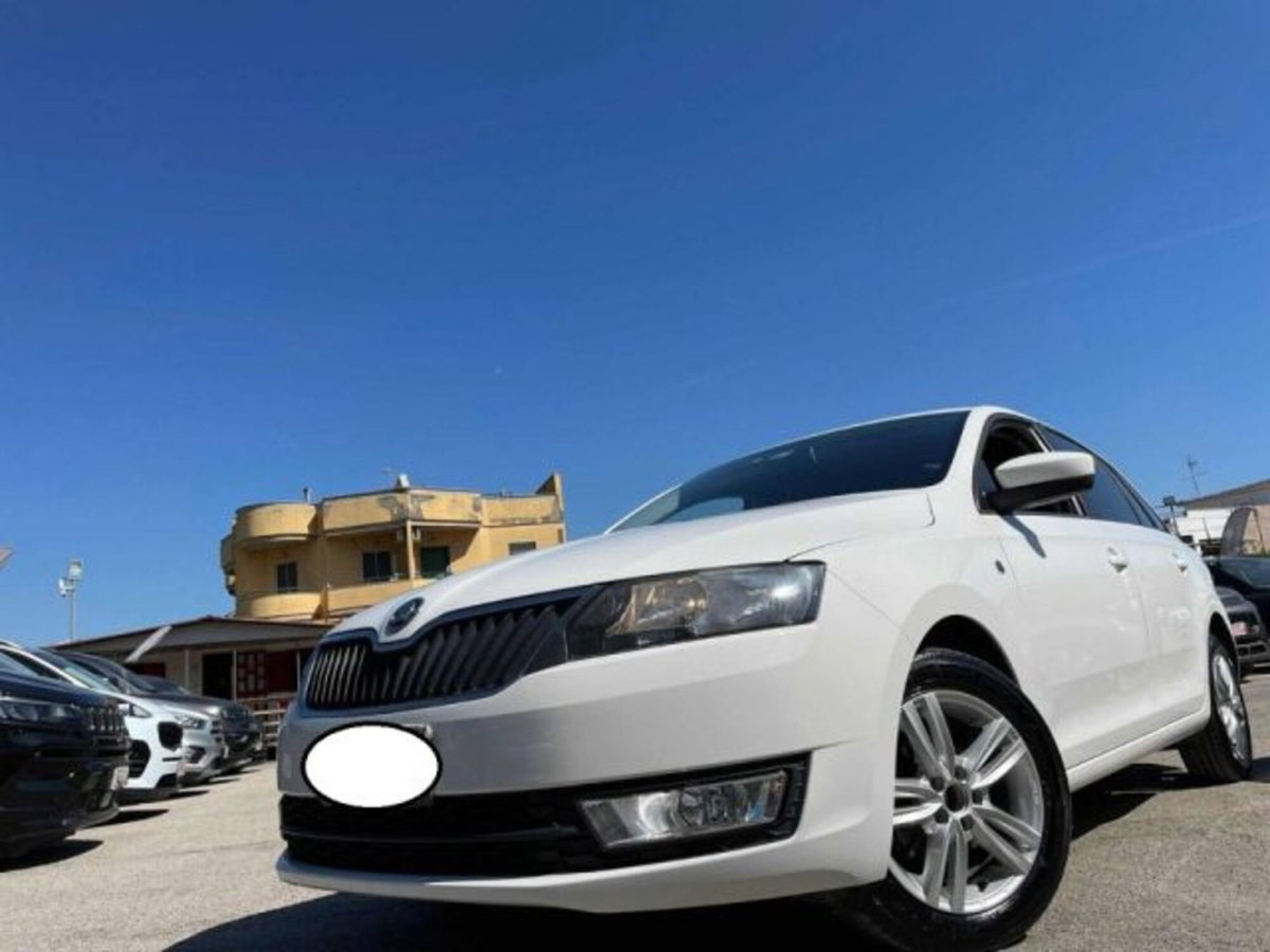 Skoda Rapid TSI 86CV Ambition (3)