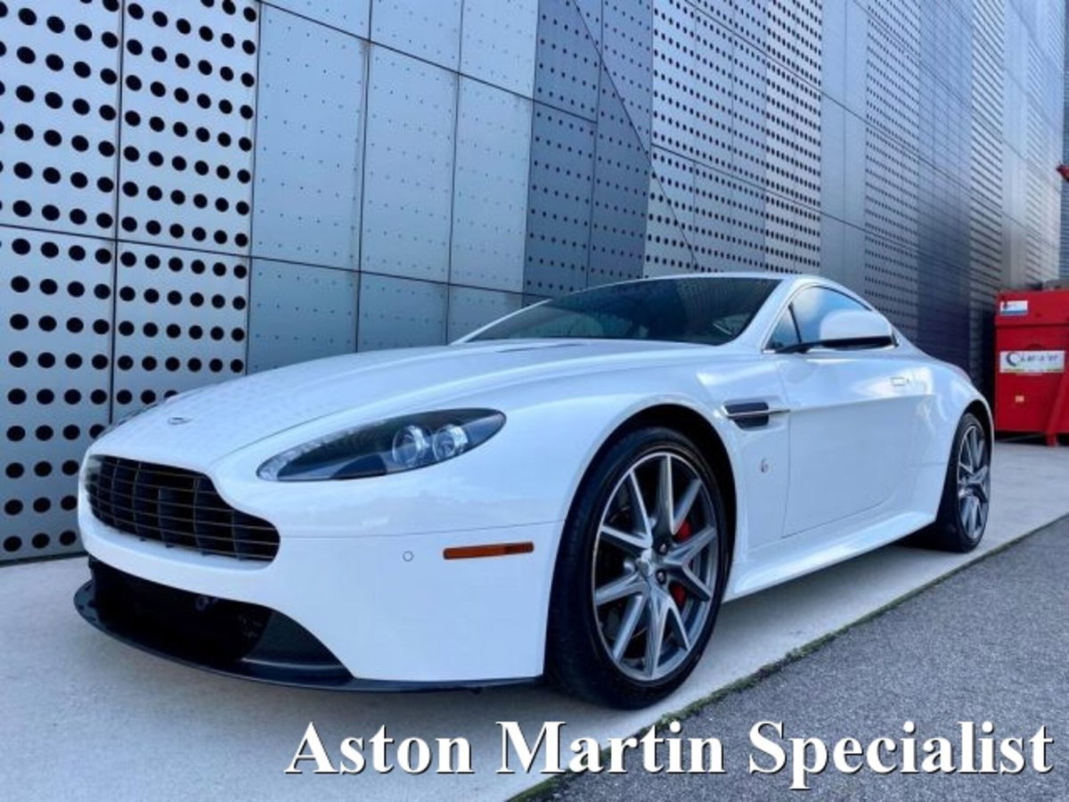 Aston Martin V8 Vantage Coupé V8 Vantage S Coupé Sportshift