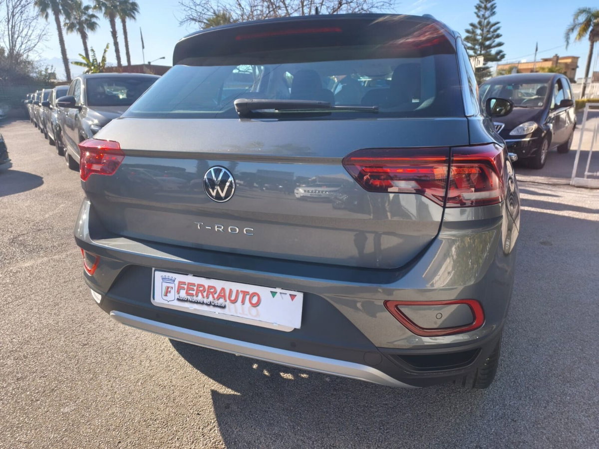 Volkswagen T-Roc 2.0 tdi Life 150cv dsg (18)