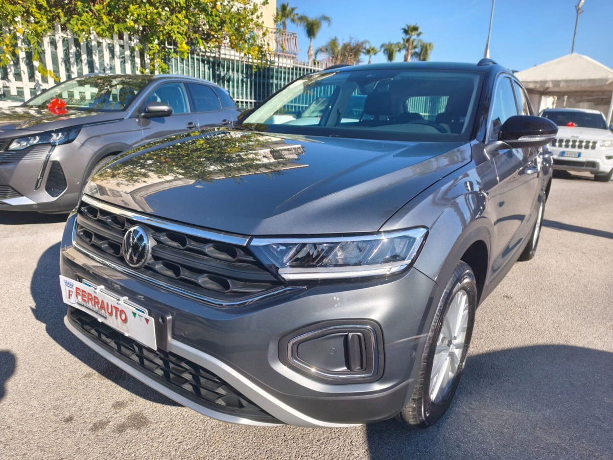 Volkswagen T-Roc 2.0 tdi Life 150cv dsg (4)