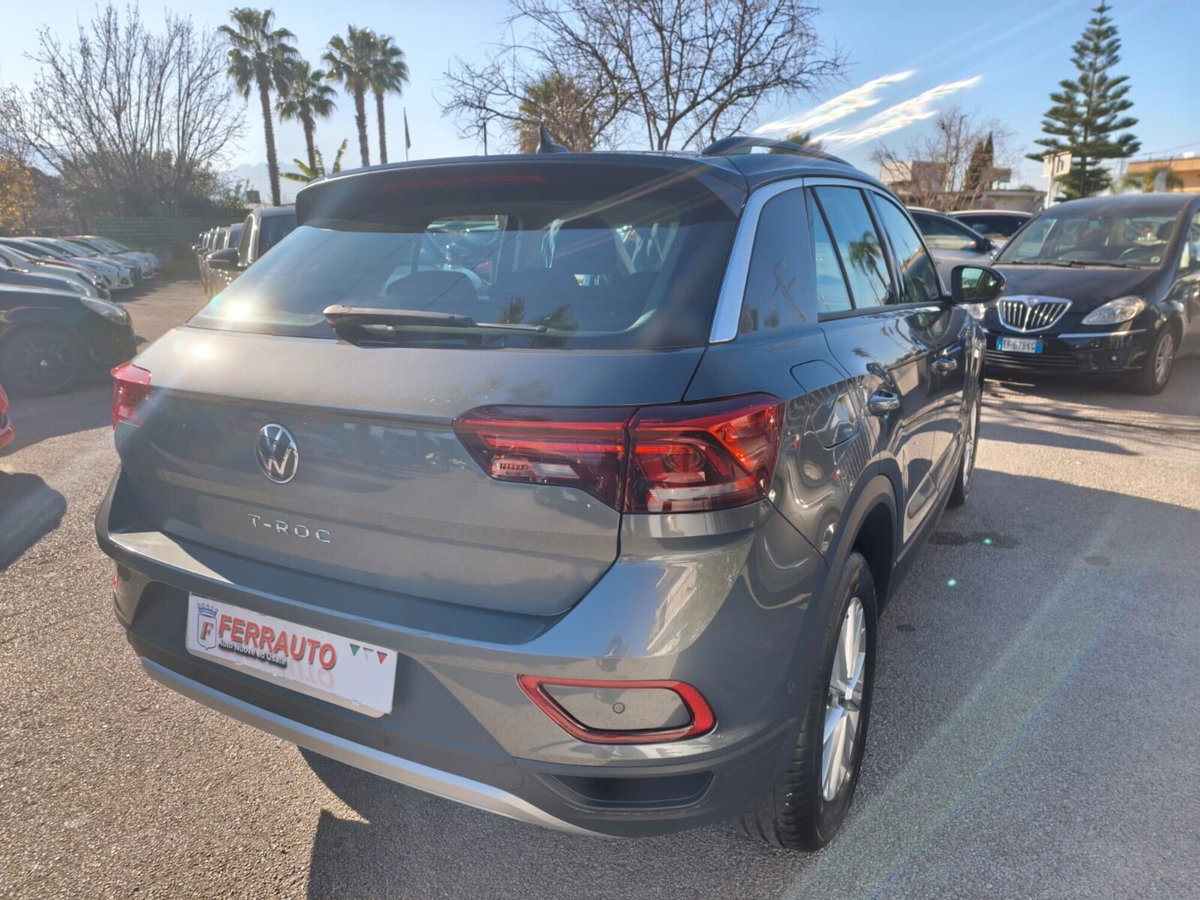 Volkswagen T-Roc 2.0 tdi Life 150cv dsg (8)