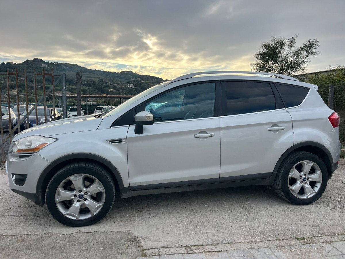 Ford Kuga 2.0 TDCi 136 CV 4WD Titanium DPF (3)