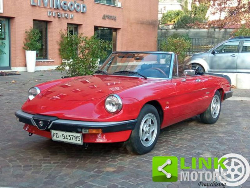 Alfa Romeo Spider 1.6